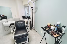 REINE HAIR SALON